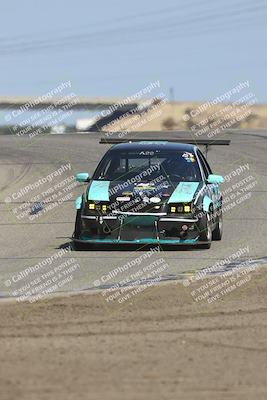 media/Sep-28-2025-24 Hours of Lemons (Sun) [[5dfe0e5f6e]]/12pm (Outside Grapevine)/